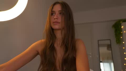 Snapshot of fazeyj chatting on 09-16-25, 06:14 FazeyJ online show from 09-16-25, 06:14