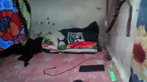 fazila online show from 11-18-25, 07:02