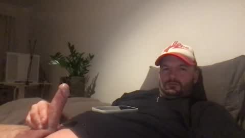 Snapshot of fdck75 chatting on 09-15-25, 12:10 fdck75 online show from 09-15-25, 12:10