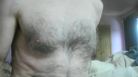 Snapshot of feardubh chatting on 11-06-25, 09:21 feardubh online show from 11-06-25, 09:21