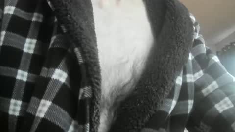 Snapshot of feardubh chatting on 11-23-25, 08:58 feardubh online show from 11-23-25, 08:58