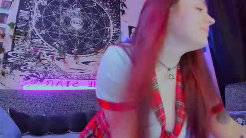 Diva online show from 03-08-26, 01:58