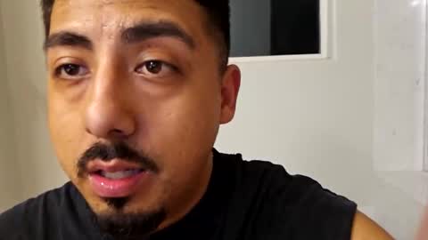 Snapshot of feelsbomber chatting on 11-04-25, 05:17 feelsbomber online show from 11-04-25, 05:17