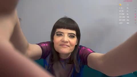 Laura online show from 11-01-25, 09:28