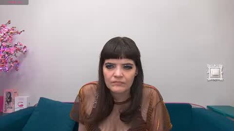 Snapshot of feelsgoodwoman chatting on 07-07-26, 03:53 Laura online show from 07-07-26, 03:53