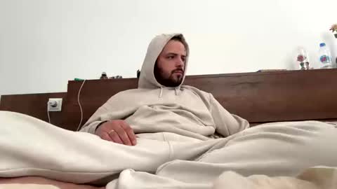 feet_fet online show from 01-09-25, 09:37