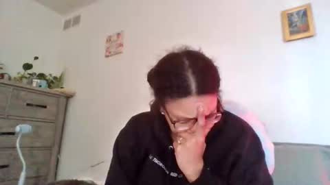 Soley online show from 02-07-26, 08:56