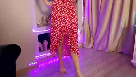 FeetVibe online show from 11-20-25, 09:53