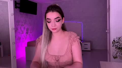 Snapshot of feetwet chatting on 05-17-26, 12:41 EVA online show from 05-17-26, 12:41