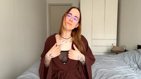 Mary online show from 04-18-26, 06:28