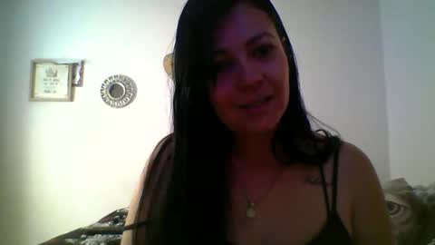 Snapshot of felinagrrr chatting on 03-10-25, 04:35 felina online show from 03-10-25, 04:35