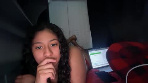 Snapshot of felinasol chatting on 10-26-25, 02:56 FelinaSol online show from 10-26-25, 02:56