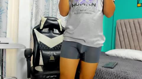 Snapshot of felipehot_gonzales chatting on 09-29-25, 12:43 felipehot_gonzales online show from 09-29-25, 12:43