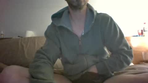 felipesmg2 online show from 10-28-25, 11:36