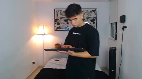 felipexvip online show from 10-21-25, 01:06