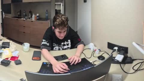 felix0420 online show from 02-16-26, 01:24