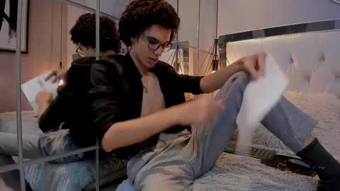 FELIPE online show from 05-21-26, 06:37