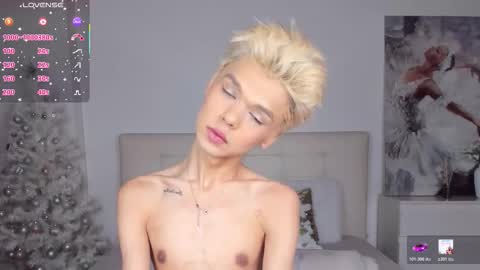 Snapshot of felix_rey chatting on 01-10-26, 08:43 Felix online show from 01-10-26, 08:43