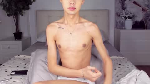 Snapshot of felix_rey chatting on 03-14-26, 08:36 Felix online show from 03-14-26, 08:36