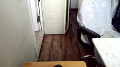 felixlau online show from 12-19-25, 03:35