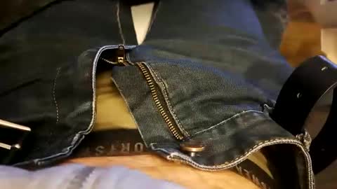 Snapshot of felixske chatting on 12-27-24, 10:59 felixske online show from 12-27-24, 10:59