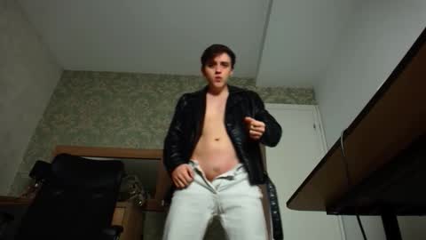 Snapshot of felixstark chatting on 10-11-25, 04:33 FelixStark online show from 10-11-25, 04:33