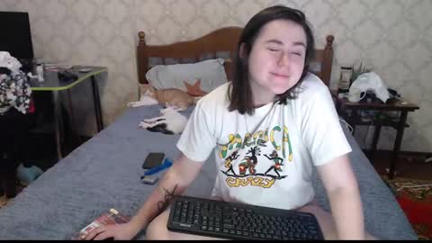 Snapshot of felvivalkitty chatting on 01-04-25, 02:35 Seva online show from 01-04-25, 02:35