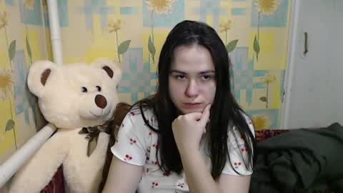 Snapshot of felvivalkitty chatting on 11-08-25, 04:29 Seva online show from 11-08-25, 04:29