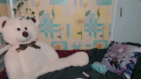 Snapshot of felvivalkitty chatting on 12-20-25, 04:47 Seva online show from 12-20-25, 04:47