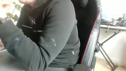 Snapshot of fem_alice_louis_dom chatting on 02-02-26, 01:21 fem_alice_louis_dom online show from 02-02-26, 01:21