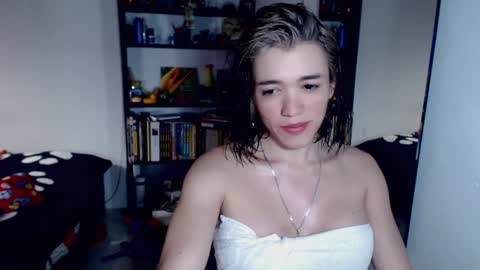 fem_boy6 online show from 01-20-25, 07:25