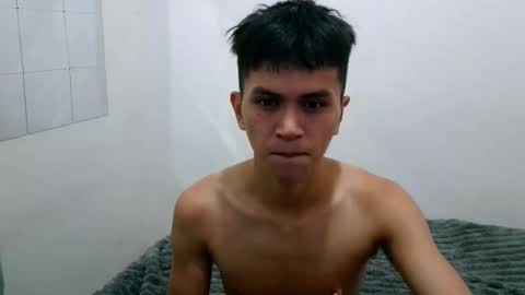 KAEL online show from 10-21-25, 03:57