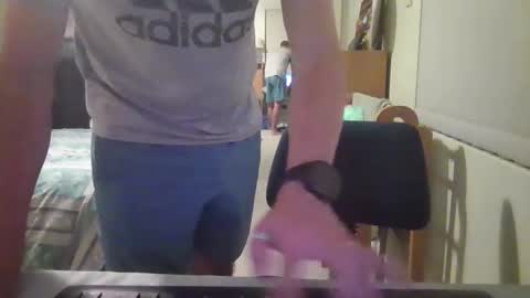 Snapshot of femdomsubby chatting on 09-30-25, 02:55 femdomsubby online show from 09-30-25, 02:55