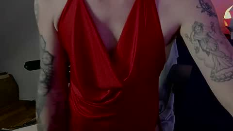 Snapshot of femme_mystique chatting on 10-18-25, 09:21 femme_mystique online show from 10-18-25, 09:21