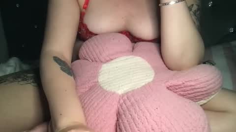     online show from 11-08-25, 07:52