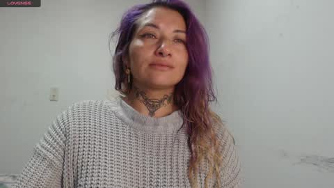 Snapshot of fenix_purple chatting on 12-31-24, 02:08 FENIX online show from 12-31-24, 02:08