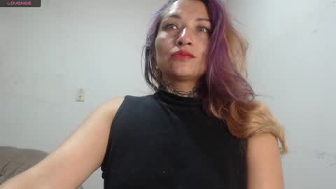 Snapshot of fenix_purple chatting on 01-03-25, 05:10 FENIX online show from 01-03-25, 05:10
