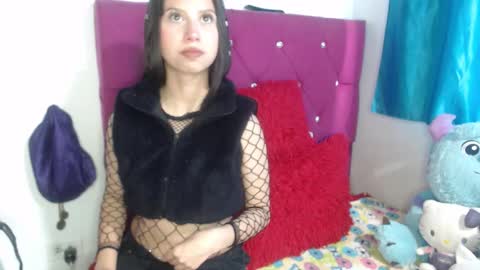 Fenixxx online show from 10-18-25, 07:47