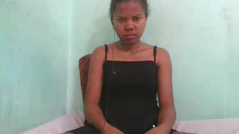 fenou122745 online show from 10-24-25, 07:49