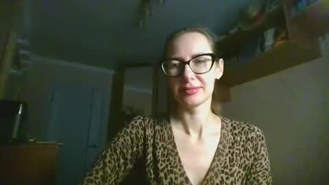 Snapshot of feraliss chatting on 12-03-25, 10:13 feraliss online show from 12-03-25, 10:13