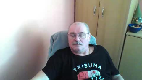 ferda5908736 online show from 02-04-25, 11:16