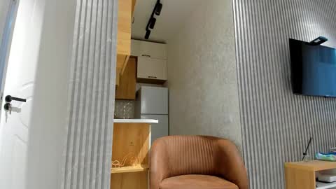 Leya online show from 01-17-26, 10:53