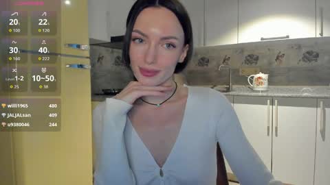 Snapshot of ferdina18 chatting on 05-07-26, 05:40 Leya online show from 05-07-26, 05:40