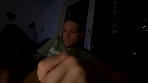 ferdl1988_1 online show from 12-30-24, 10:12