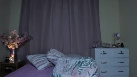 Snapshot of fernanda_151 chatting on 04-04-26, 10:29 fernanda_151 online show from 04-04-26, 10:29