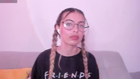 fernanda  online show from 03-02-26, 02:02