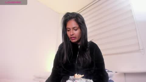 fernanda_liie_ online show from 06-18-26, 01:04