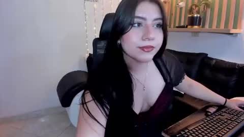 Snapshot of fernanda_mp2 chatting on 07-24-26, 03:10 Fernanda online show from 07-24-26, 03:10