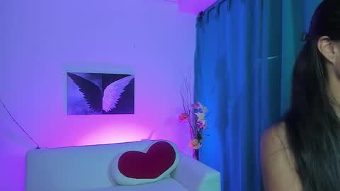 FernandaEloisa online show from 12-21-25, 10:06