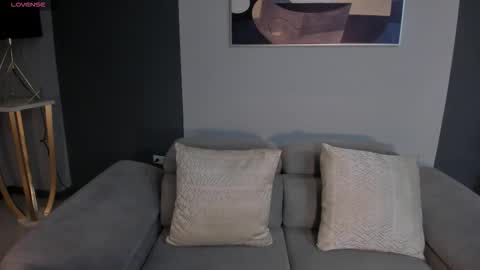 FER  online show from 10-12-25, 11:04